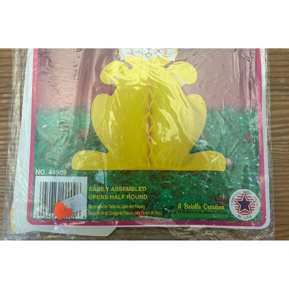 Vintage Art Tissue Beistle Creation USA 2 10 inch Bunny Centerpieces NOS - Picture 4 of 5